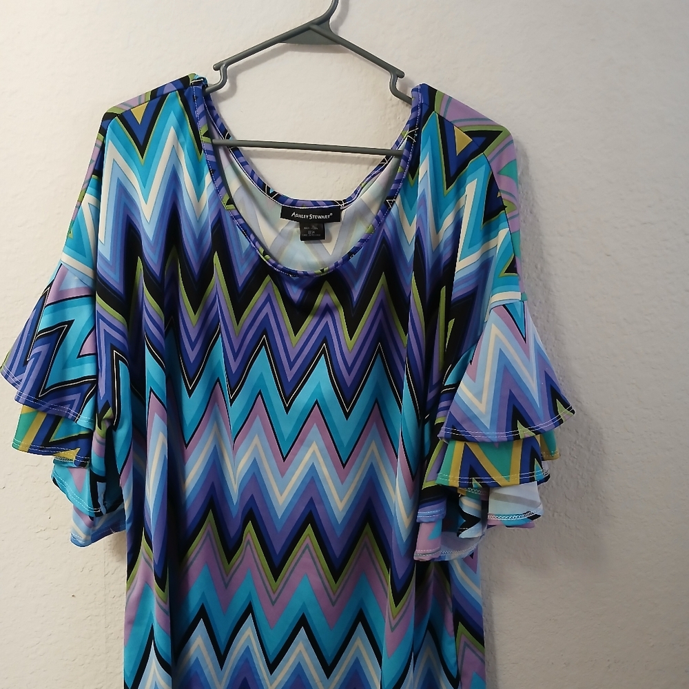Colorful Chevron Pattern Top